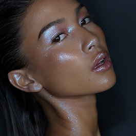 On your collar - Gloss repulpant