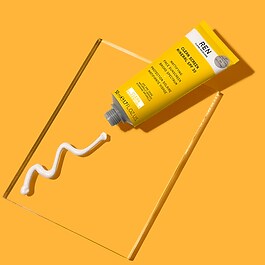 Clean Screen Mineral SPF 30 - Crema matifianta cu protectie solara