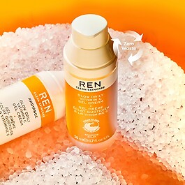 Glow Daily Vitamin C Gel Cream - Crema gel cu vitamina C