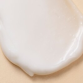 Private Collection - Precious Amber Baume Mains