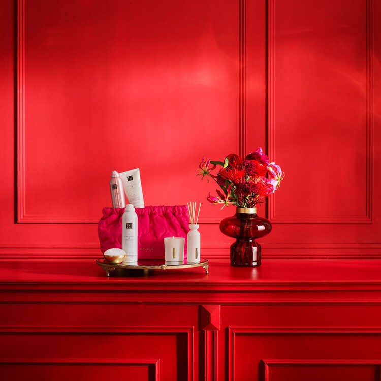 The Ritual of Sakura - Gavesæt (L) til krop og bad