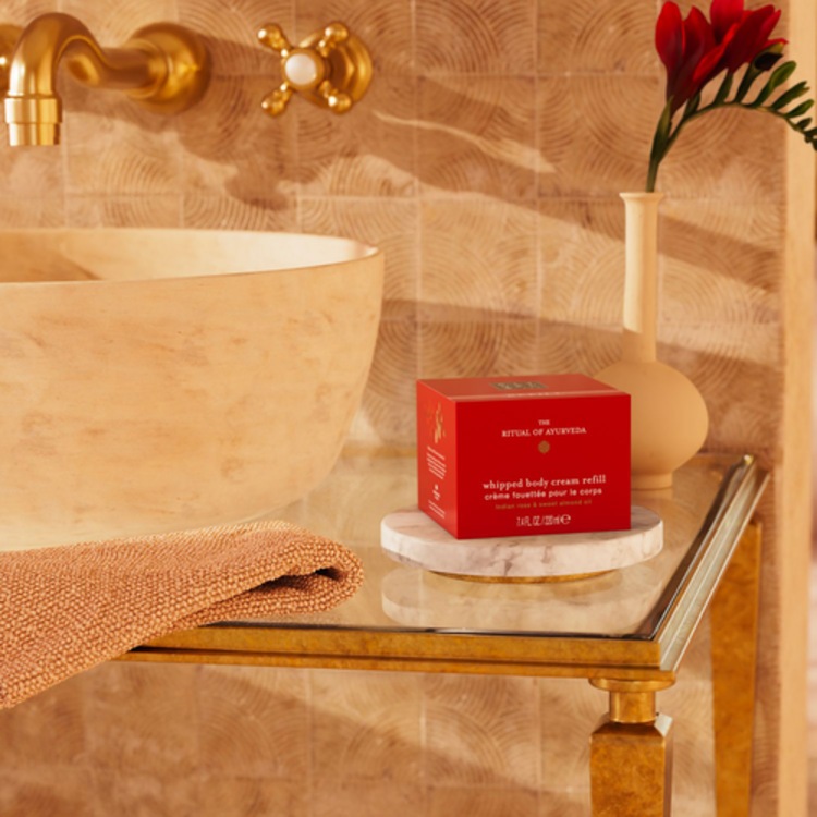 The Ritual of Ayurveda - Recharge Crème pour le Corps