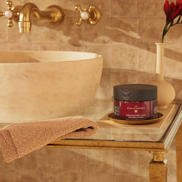 Ritualul Ayurveda - Spray parfumat pentru par & corp