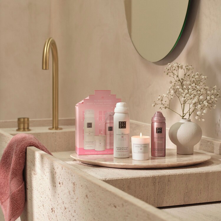 The Ritual of Sakura - Set mic pentru baie si corp