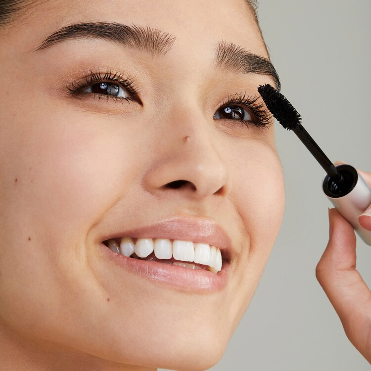 Straight up volumizing peptide mascara - Mascara volumizzante