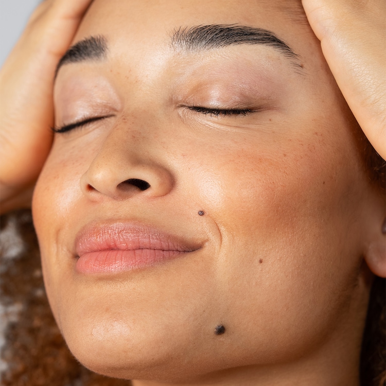 Huile Tan Boost - Προετοιμάζει για τον ήλιο και παρατείνει το μαύρισμα