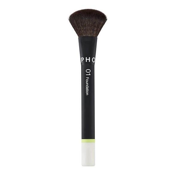 01 Brocha De Base De Maquillaje - Aplicación intuitiva, acabado perfecto, Sephora Collection