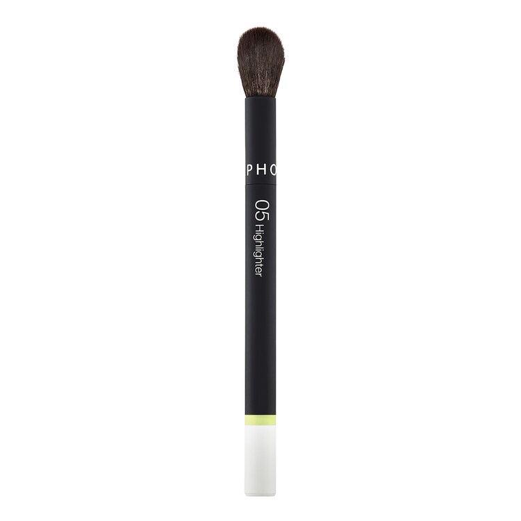 05 Highlighter brush - Intuitiv applicering med perfekt finish