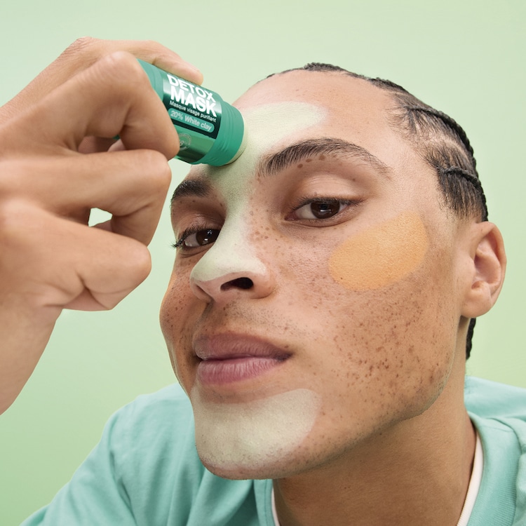 Mascarillas en stick Desintoxicante o Luminosidad - Textura ligera y cremosa