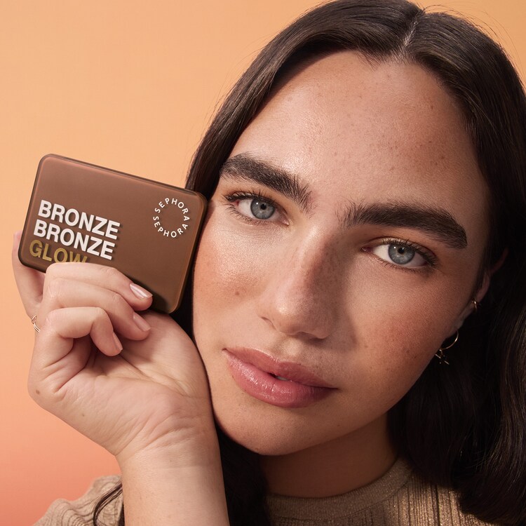 BRONZE BRONZE GLOW PALETTE - Trío de bronceadores e iluminadores multitextura