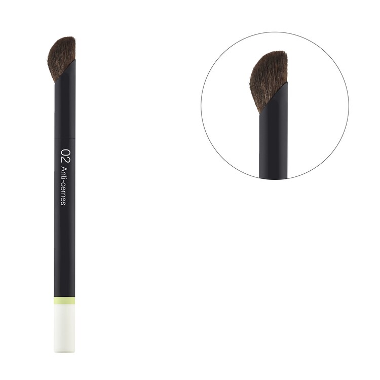 Pennello anti-occhiaie 02 - Intuitivo, finish impeccabile