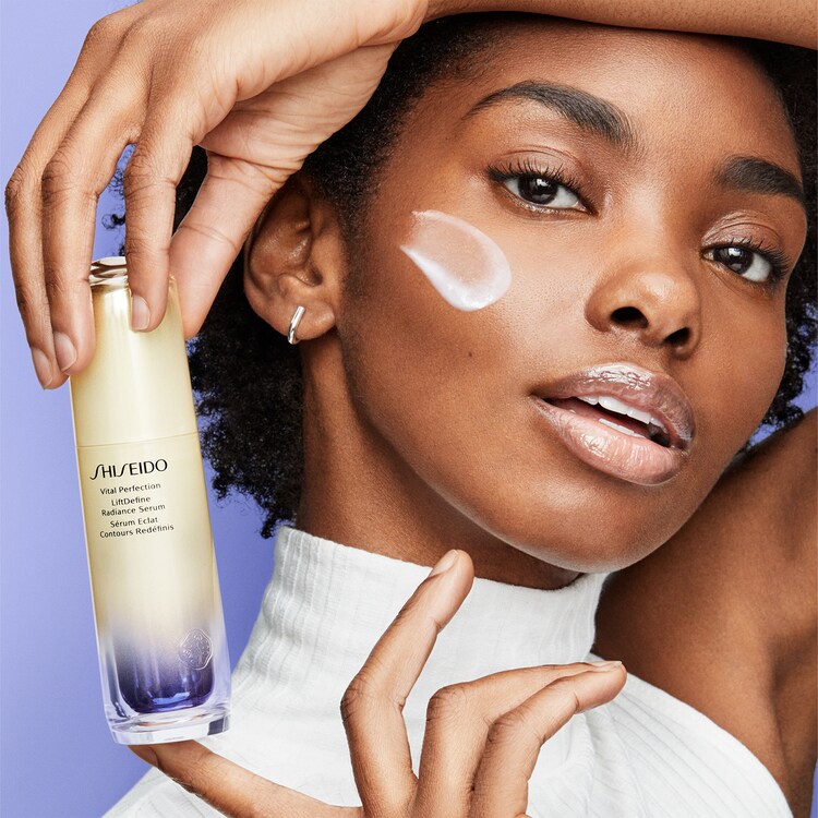 Vital Perfection - Sérum Eclat Contours Redéfinis