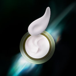 FUTURE SOLUTION LX - Legendary Enmei Ultimate Brillance Eye Cream