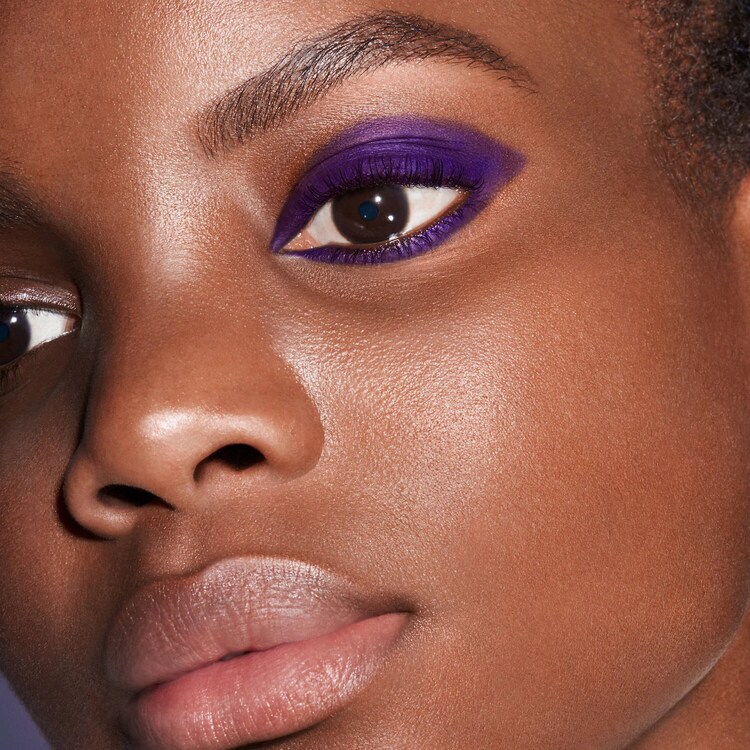 Kajal InkArtist: Kajal, Eyeliner, Ombretto e Matita per Sopracciglia