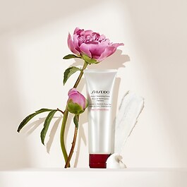 Deep Cleansing Foam - Leichter und fluffiger Reinigungsschaum