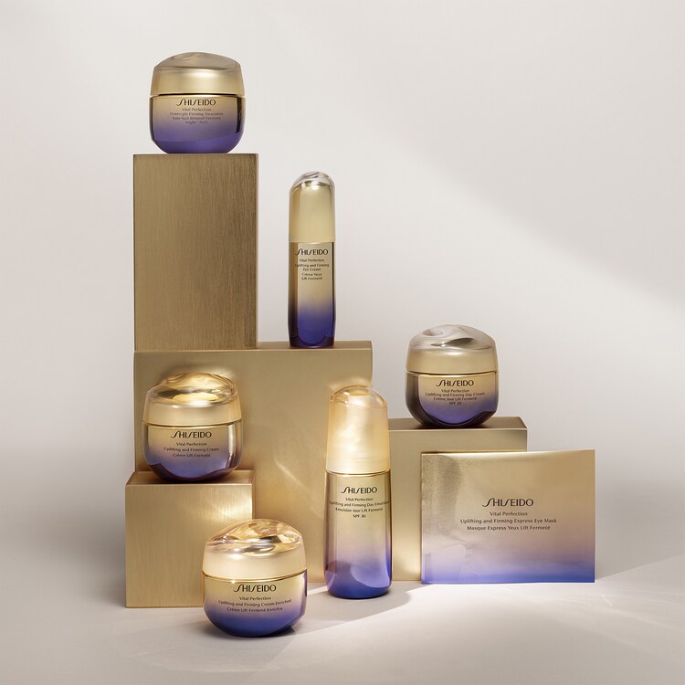 Vital Perfection - Uplifting & Firming Anti-aging Day Cream SPF30