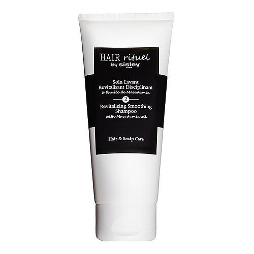 Hair Rituel by Sisley Revitalizing Smoothing Shampoo with Macadamia oil szampon wygładzający do wszystkich rodzajów włosów 200 ml można nabyć na stronie Sephora.pl
