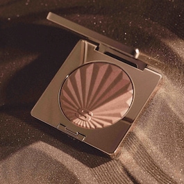 Phyto touche Illusion d'&eacute;t&eacute; - Poudre Bronzante