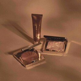 Phyto Touche Gel Matte - &Epsilon;&nu;&upsilon;&delta;&alpha;&tau;&iota;&kappa;ό &tau;&zeta;&epsilon;&lambda; &gamma;&iota;&alpha; &lambda;&alpha;&mu;&pi;&epsilon;&rho;ή &epsilon;&pi;&iota;&delta;&epsilon;&rho;&mu;ί&delta;&alpha; &mu;&epsilon; &mu;&alpha;&tau; &phi;&iota;&nu;ί&rho;&iota;&sigma;&mu;&alpha;