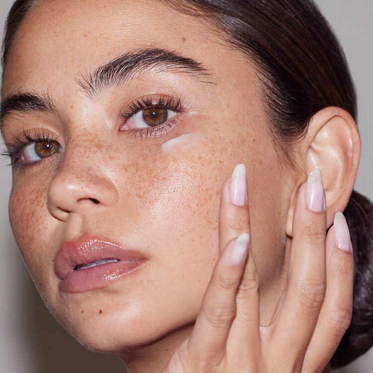 Jet Lag Overnight Eye Serum – Sérum de noche hidratante contorno de ojos