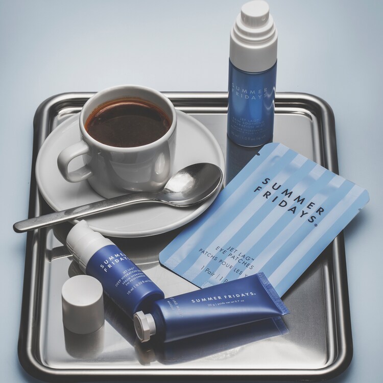 Trusa de produse indispensabile Jet Lag™ - hidratare