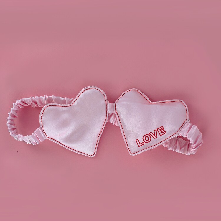 Day dreaming - Masque de sommeil en forme de coeur en satin 