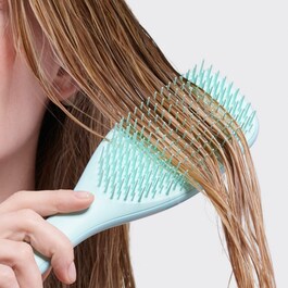 The Ultimate Detangler &ndash; Perie pentru parul fin si fragil
