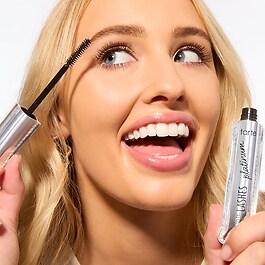 Lights, Camera, Lashes™ Platinum Mascara - Mascara