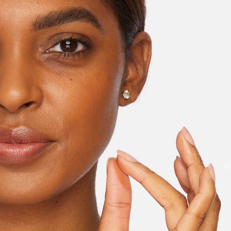 Colored Clay CC - Undereye corrector