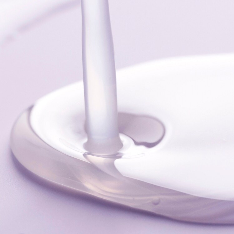 The Camellia Cleansing Oil - Desmaquilhante e produto de limpeza 2 em 1