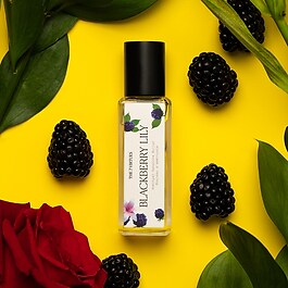 Blackberry Lily - Perfume Oil