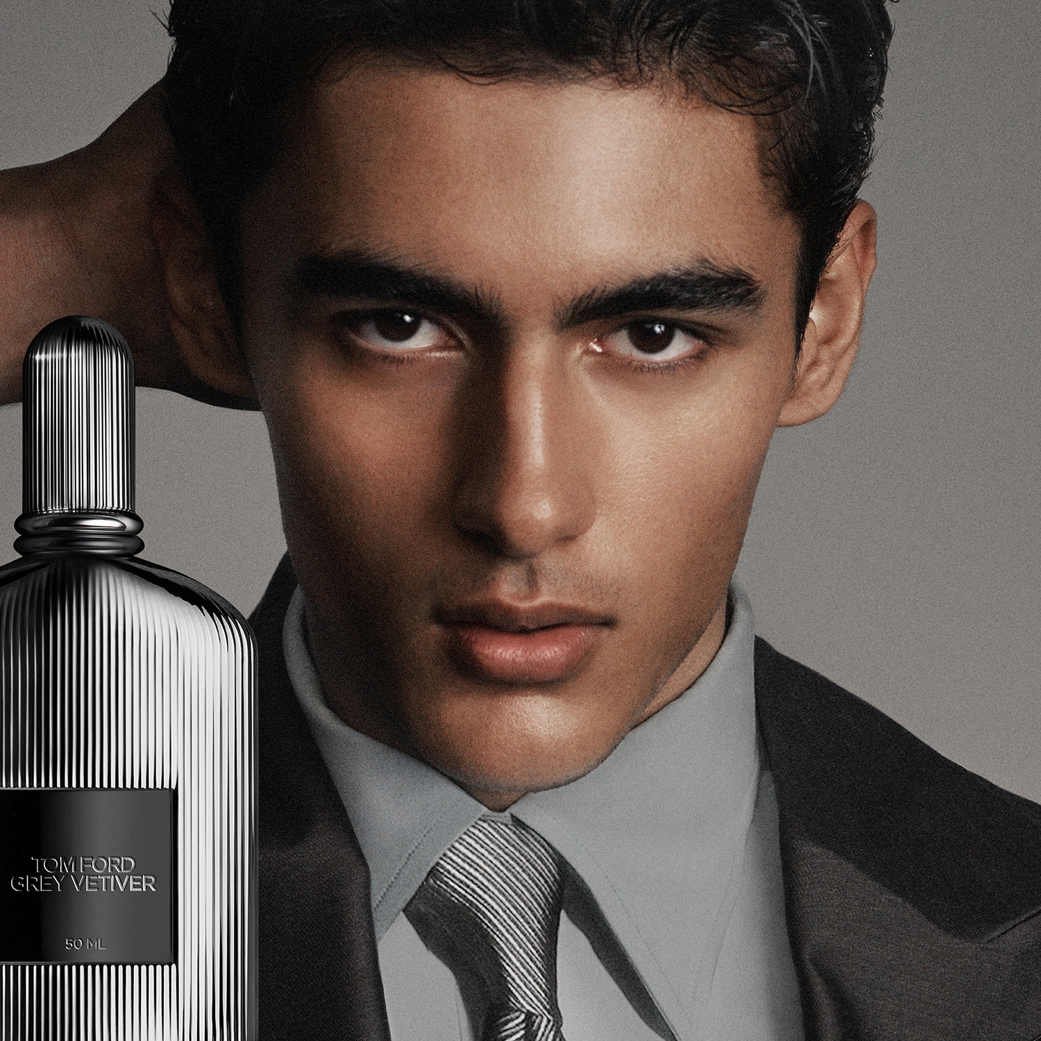 TOM FORD 香水 GREY VETIVER 50ml オードパルファン Amazon.co.jp: トムフォード[TOM FORD]グレイベチバー50mlオーデ