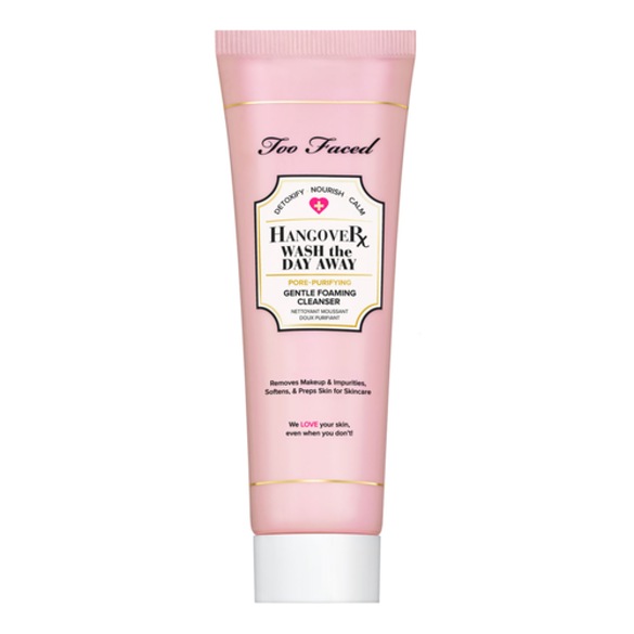 Hangover Wash Away The Day - čistic&iacute; p&eacute;če, TOO FACED