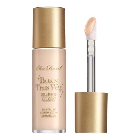 Born This Way Super Glow - Base multiuso per esaltare l&rsquo;incarnato, TOO FACED
