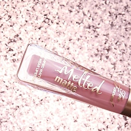 Melted Matte - Ruj lichid mat rezistent 