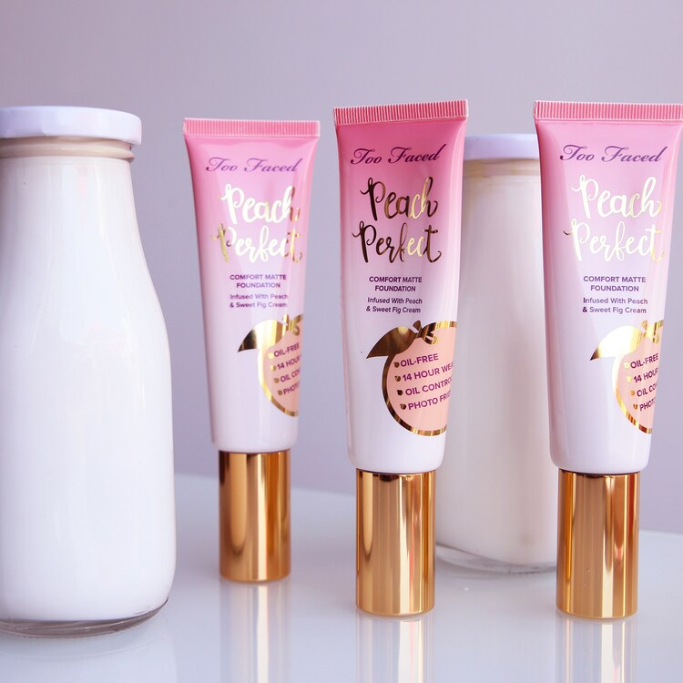 Peach Perfect Foundation - Tekutý makeup