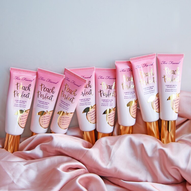 Peach Perfect Foundation - Tekutý makeup