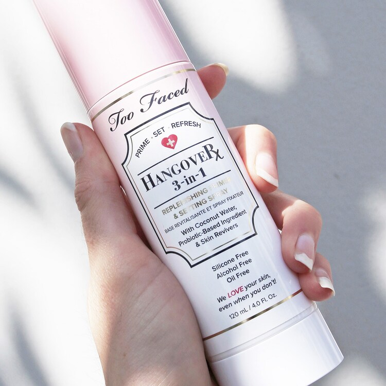 Hangover 3-in-1 Spray - Base de teint format voyage