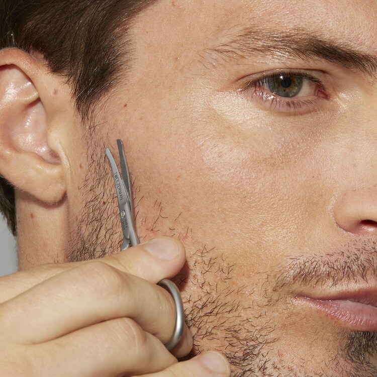 Essential Grooming Kit - Set för vård, manikyr och pedikyr