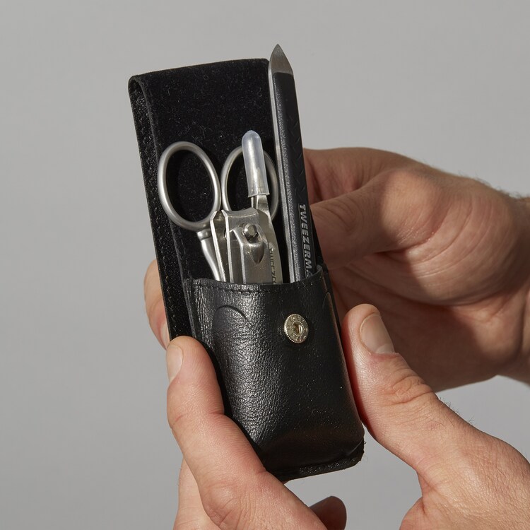 Essential Grooming Kit - Set för vård, manikyr och pedikyr