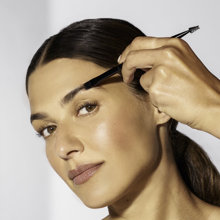 Flat Brow Brush & Spoolie - Flad øjenbrynsbørste og spoolie