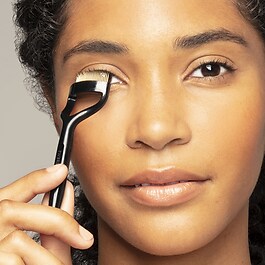Curl 38 Lashcomb - Wimpernkamm für mandelförmige Augen