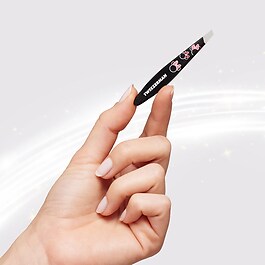 Ear-esistible Mini Slant Tweezer - snedställd minipincett