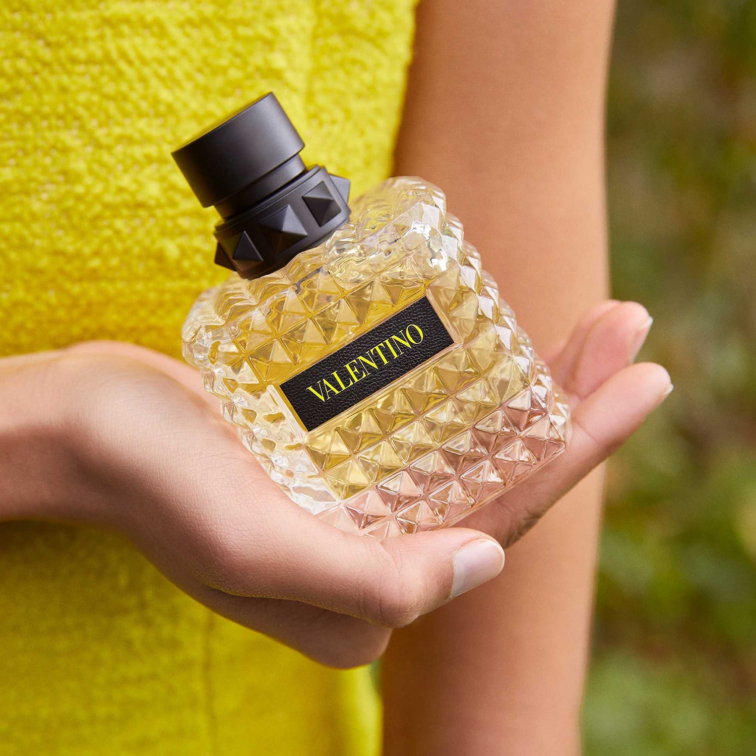 VALENTINO ドンナボーンインローマ イエロードリーム 30ml Valentino Donna Born In Roma Yellow Dream Woda Perfumowana 30Ml