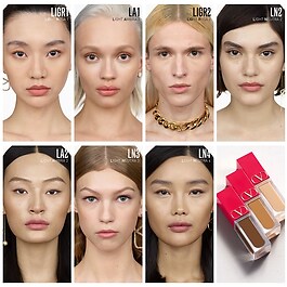 Very Valentino - Feuchtigkeitsspendender Concealer mit hoher Deckkraft