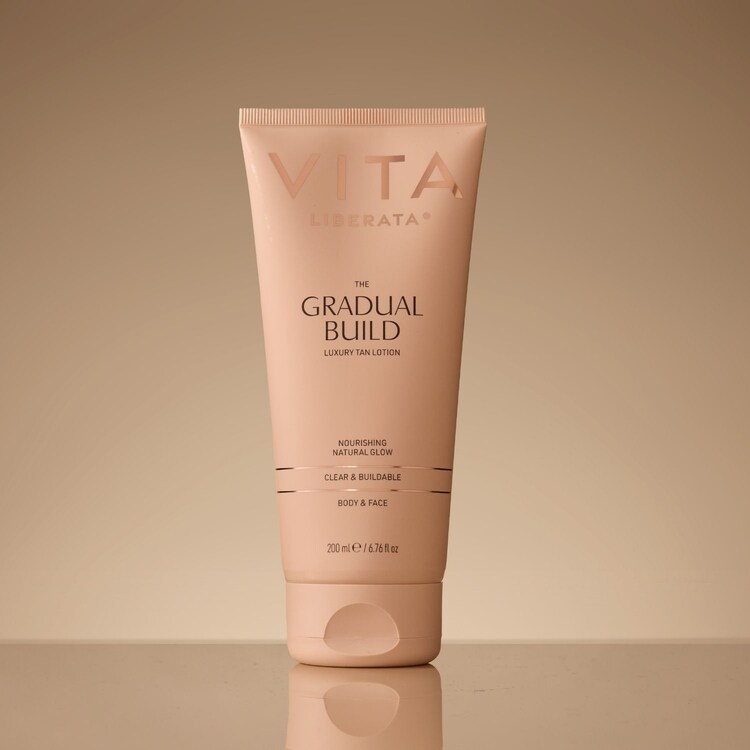 Fabulous Gradual Tanning Lotion - Krém pro postupné samoopalování