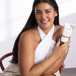 Fabulous Gradual Tanning Lotion - Balsam stopniowo samoopalający