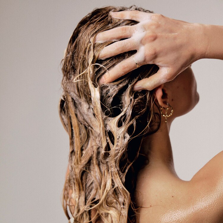 Ultimate Repair - Shampoo for Damaged Hair