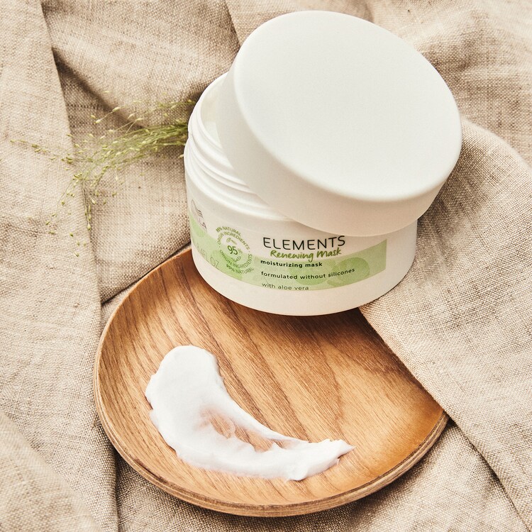 Elements - Moisturizing Mask for normal to oily scalp