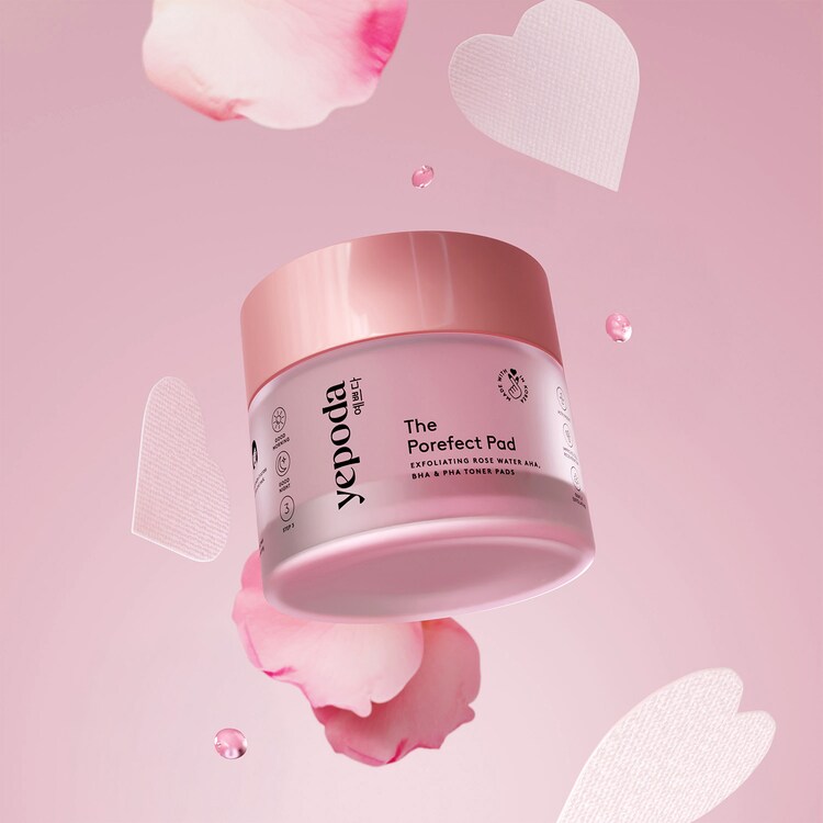 The Porefect Pad - Discos tonificantes esfoliantes, água de rosas, AHA, BHA, PHA
